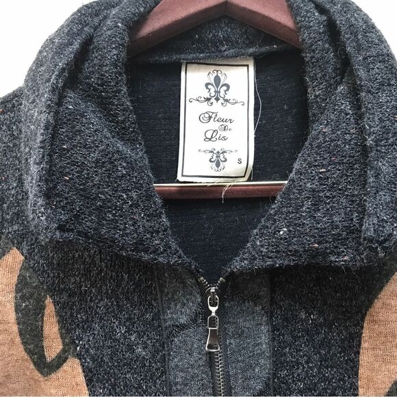 Fleur de Lis Brown Ruffle Pocket Cardigan (S) - Picture 3 of 10